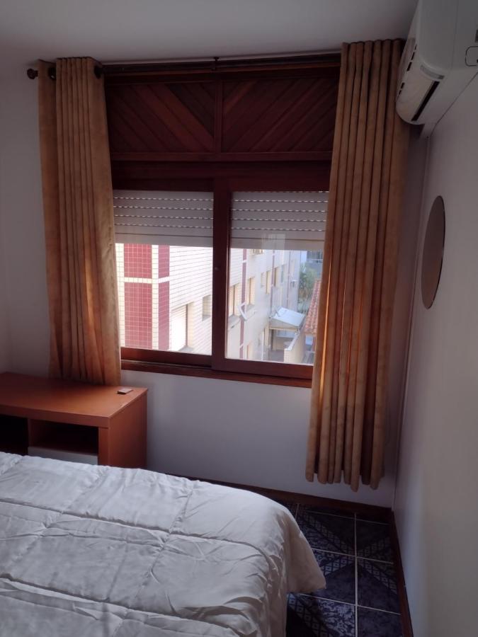 Apartamento A Uma Quadra Do Mar Capão da Canoa エクステリア 写真